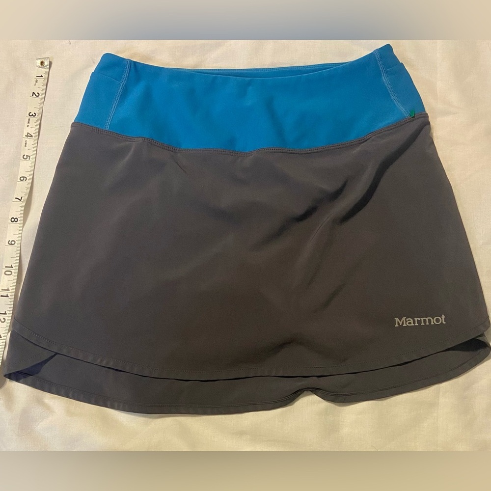 Marmot Moisture Wick UPF 30 Performace Pace Skort **Women's Size Small